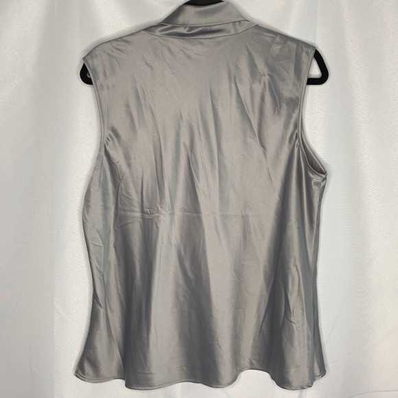 Tahari ASL Petite Sleeveless Solid Sailor Top - Picture 4 of 8